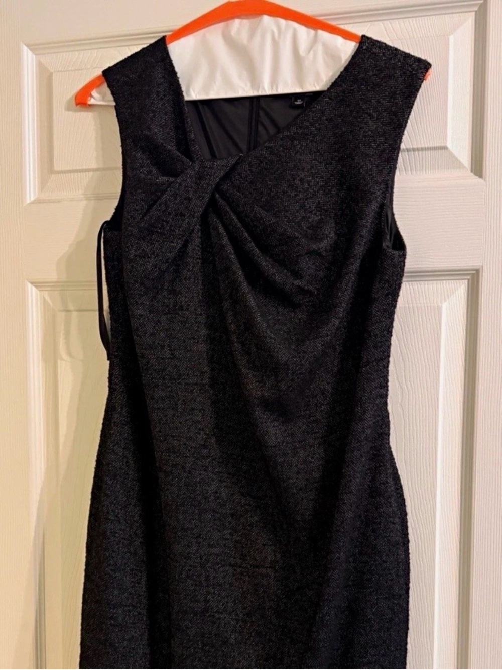 Ann Taylor Black Sleeveless Twist-Front Midi Dress